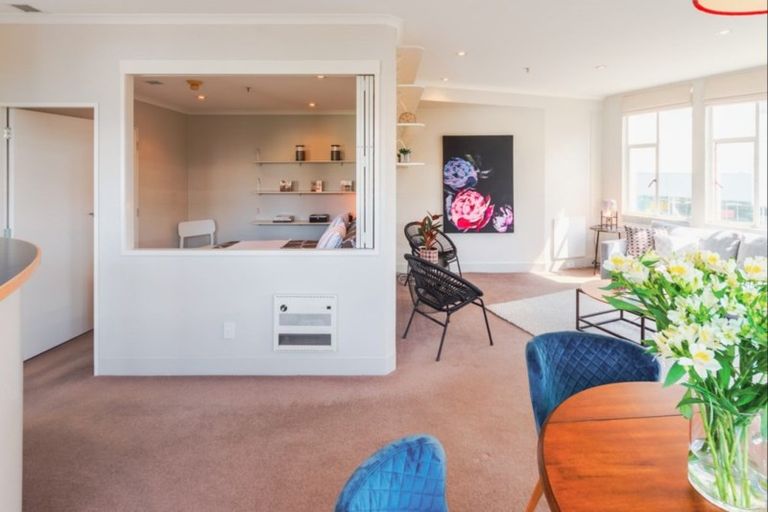 Photo of property in Civic Chambers Apartments, 2b/25 Cuba Street, Te Aro, Wellington, 6011