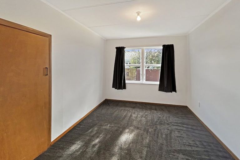 Photo of property in 28 Langley Avenue, Milson, Palmerston North, 4414