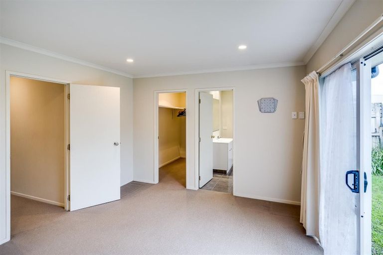 Photo of property in 508a Brunswick Street, Saint Leonards, Hastings, 4120