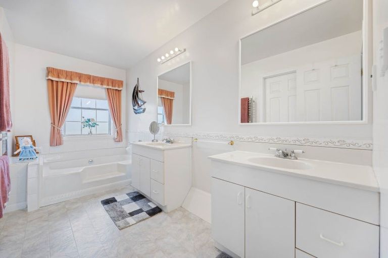 Photo of property in 168 Baird Road, Tokoroa, 3491