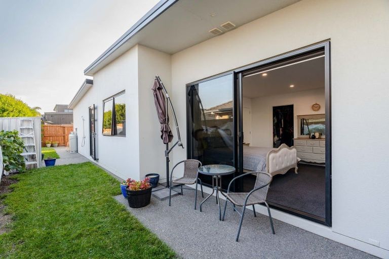 Photo of property in 57 Awatira Drive, Papamoa Beach, Papamoa, 3118