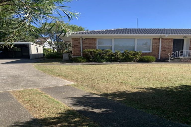 Photo of property in 1/32 Evelyn Place, Hillcrest, Auckland, 0627