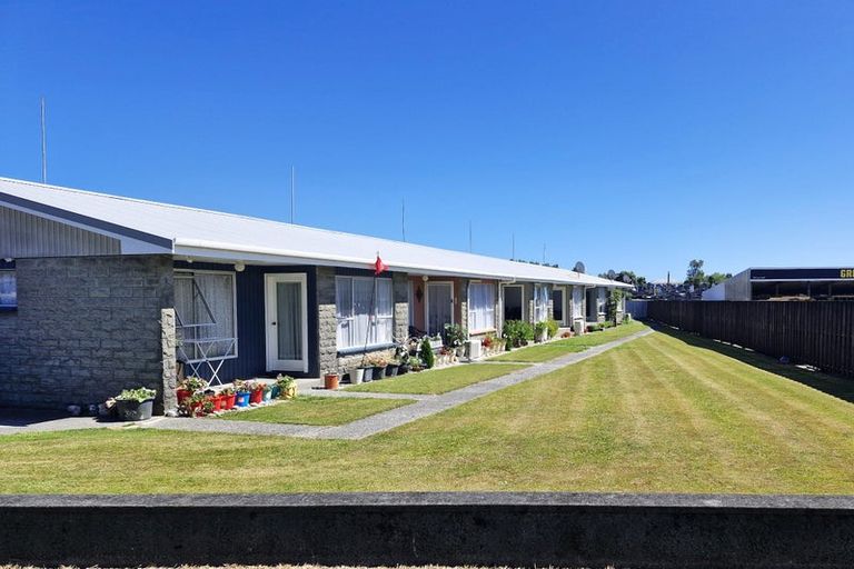 Photo of property in 4/64 Tasman Street, Greymouth, 7805