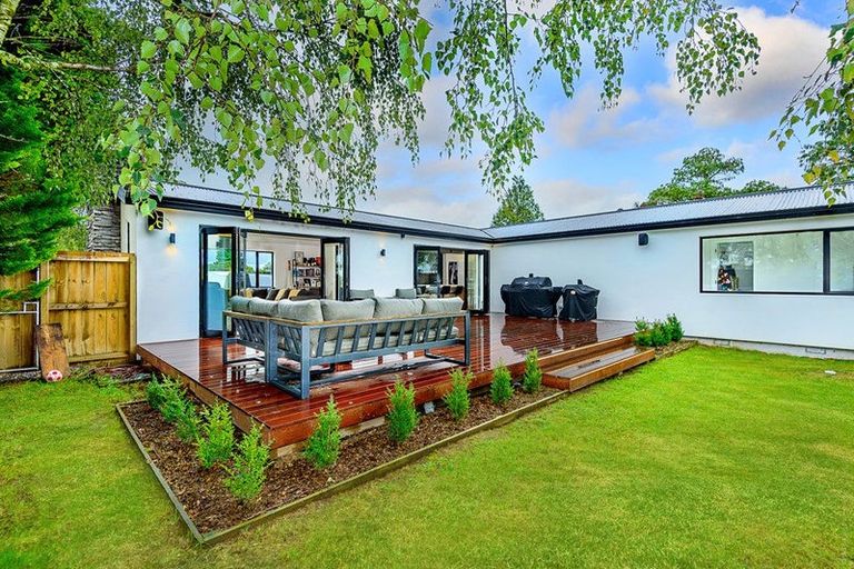 Photo of property in 71 Waddington Road, Waddington, 7500