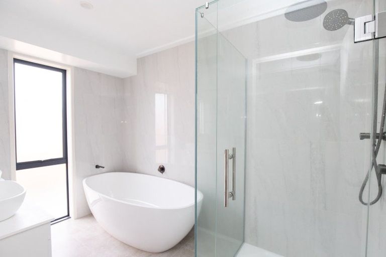 Photo of property in 27 Costello Drive, Ngatea, 3503