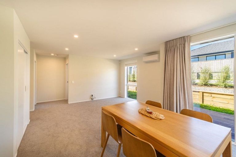 Photo of property in 47a Western Avenue, Omokoroa, 3114