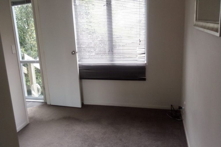 Photo of property in 17 Taurus Crescent, Beach Haven, Auckland, 0626