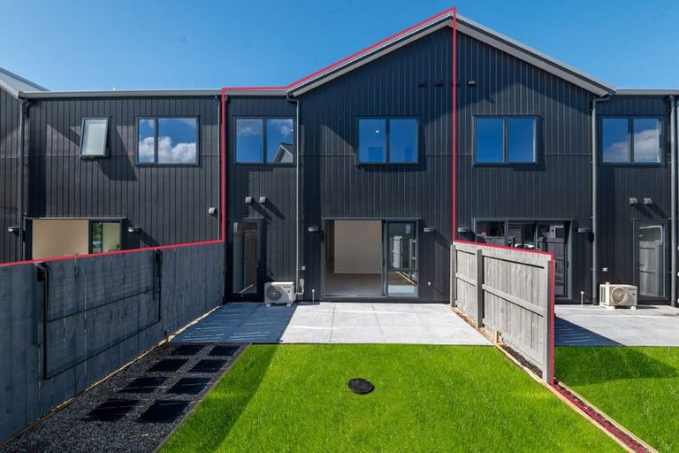 Photo of property in 77 Harewood Street, Whenuapai, Auckland, 0618
