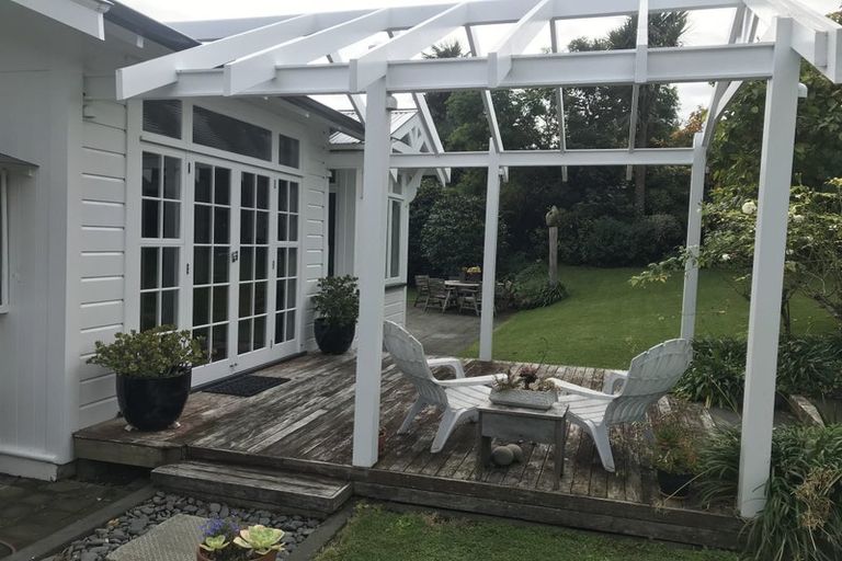 Photo of property in 25 Cameron Road, Bluff Hill, Napier, 4110