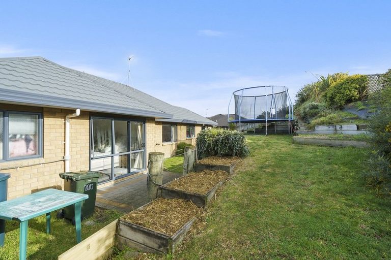Photo of property in 5 Harry Shaw Way, Raumati South, Paraparaumu, 5032