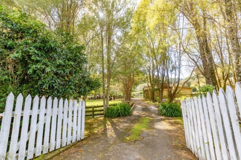 Photo of property in 125 Rangiora Road, Reikorangi, Waikanae, 5391