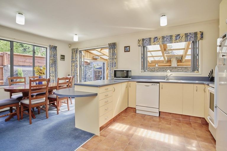 Photo of property in 41 Mcdonnell Road, Arrowtown, 9302