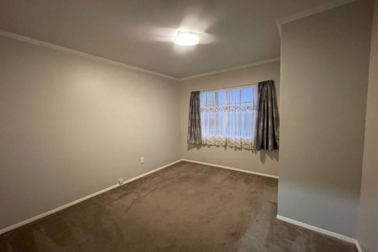 Photo of property in 1/5 Northumberland Avenue, Hauraki, Auckland, 0622