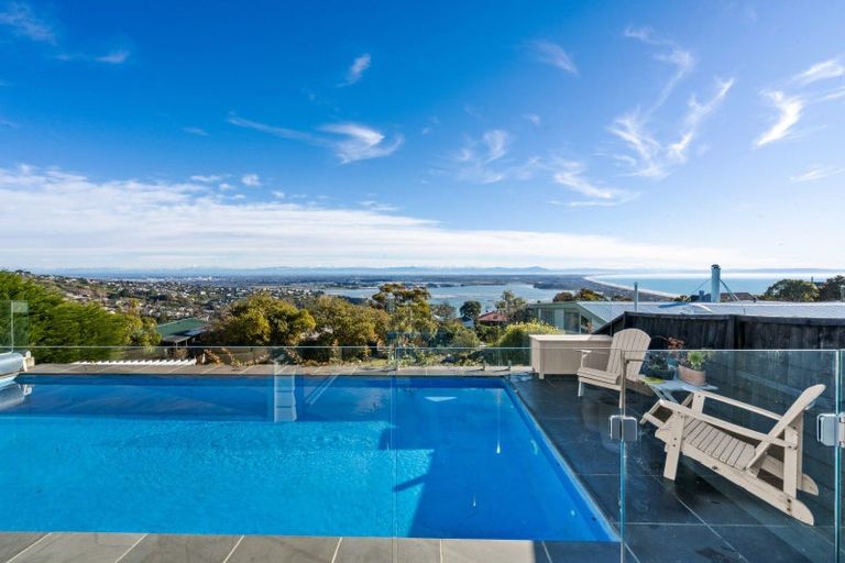 Photo of property in 115 Panorama Road, Clifton, Christchurch, 8081