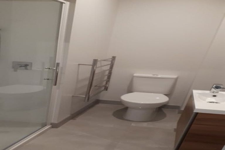 Photo of property in 2/2 Wesley Street, Devonport, Auckland, 0624