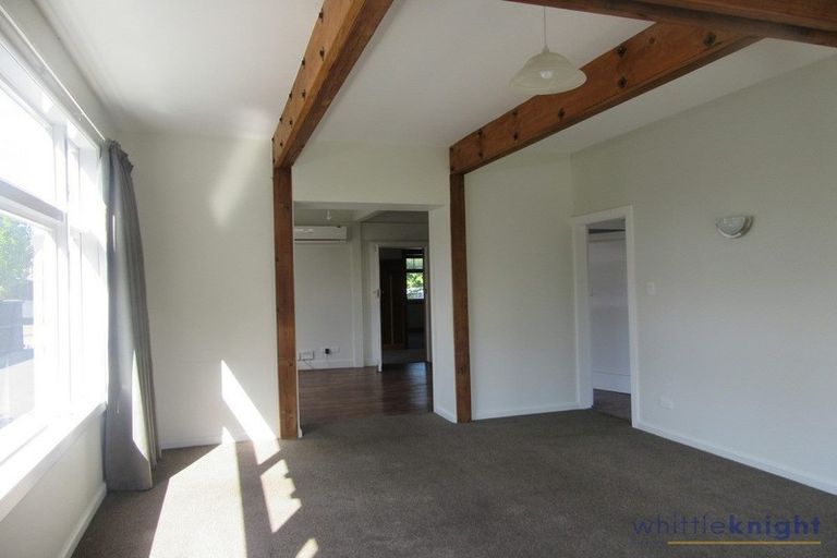 Photo of property in 23 Garreg Road, Fendalton, Christchurch, 8052
