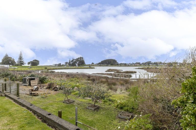 Photo of property in 116 Centennial Avenue, Waitara, 4320