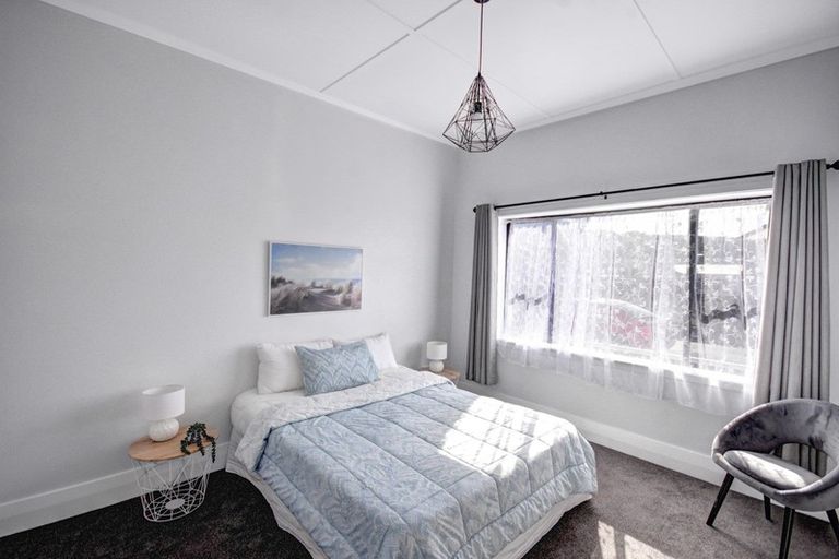 Photo of property in 59 Bathgate Street, South Dunedin, Dunedin, 9012