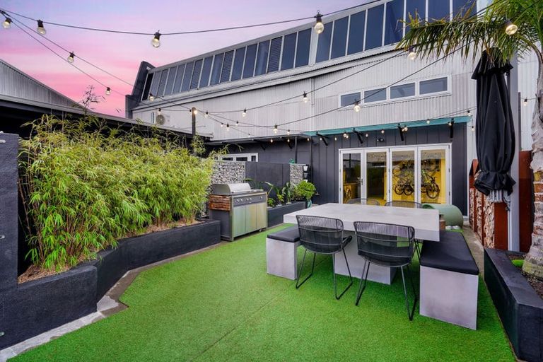 Photo of property in 9a Waghorne Street, Ahuriri, Napier, 4110