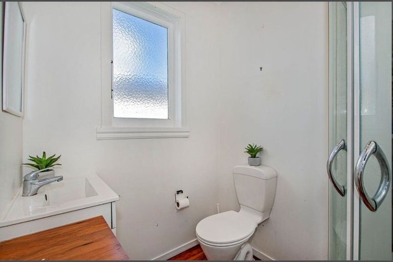 Photo of property in 65 Mains Avenue, Kensington, Whangarei, 0112