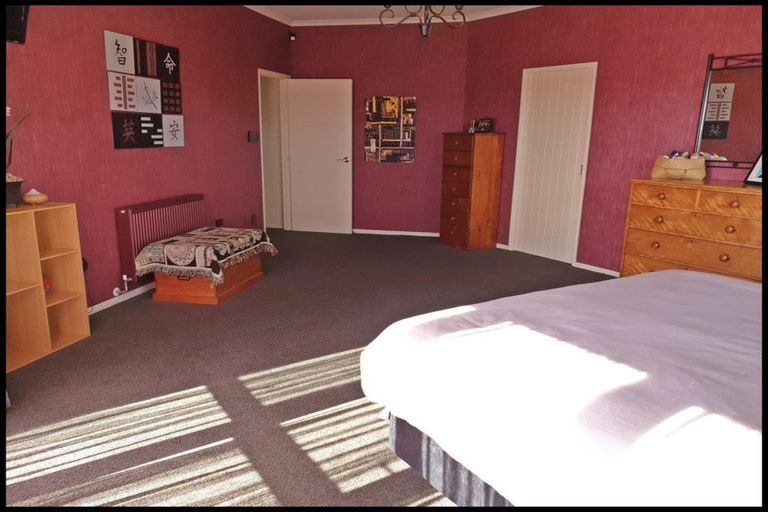 Photo of property in 27a Shelter Grove, Frankleigh Park, New Plymouth, 4310