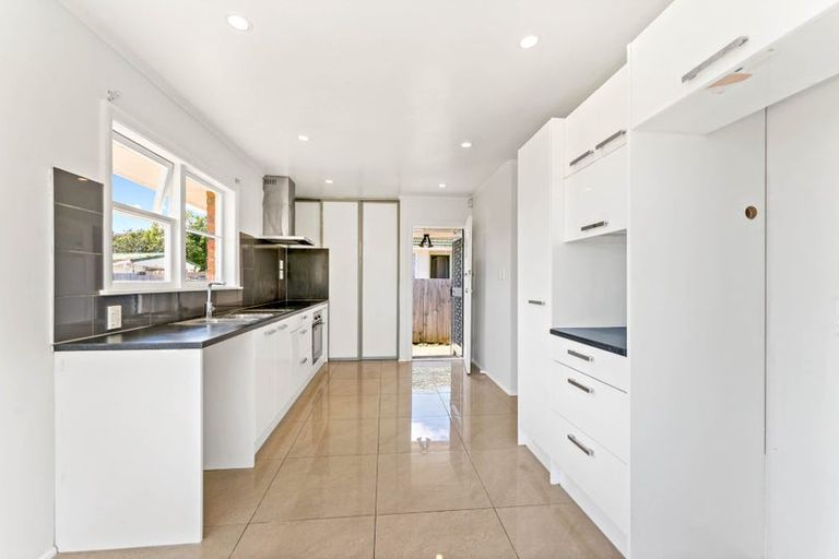 Photo of property in 80 Mcannalley Street, Manurewa East, Auckland, 2102