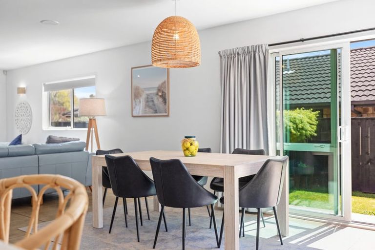 Photo of property in 21 Horsley Grove, Pyes Pa, Tauranga, 3112