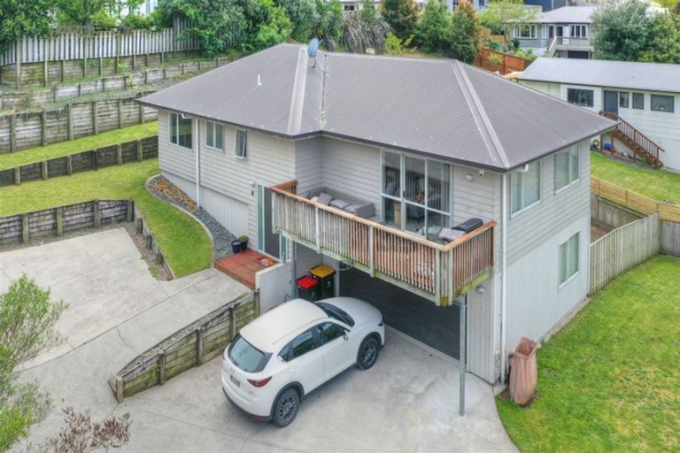 Photo of property in 15 Waikite Way, Welcome Bay, Tauranga, 3175