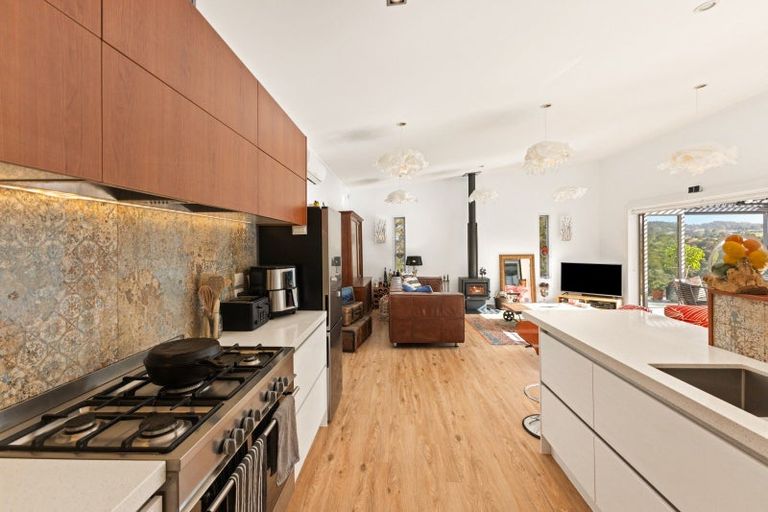 Photo of property in 93a Yorke Road, Haruru, 0204