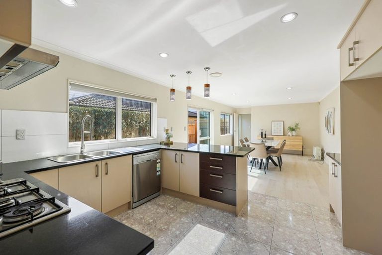 Photo of property in 16 Coolaghy Drive, Flat Bush, Auckland, 2019