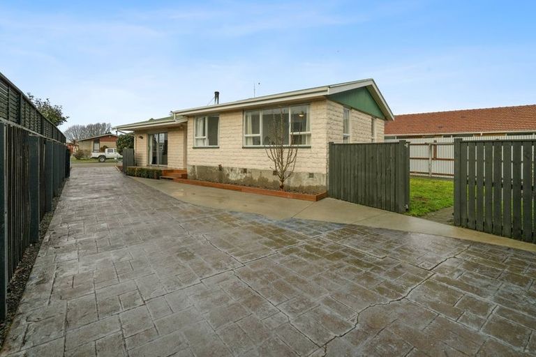 Photo of property in 9 Ruakaka Street, Hornby, Christchurch, 8042