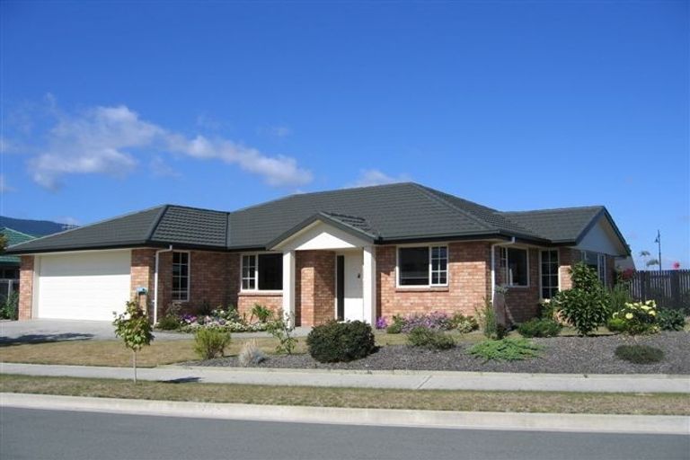 Photo of property in 13 Best Place, Stoke, Nelson, 7011