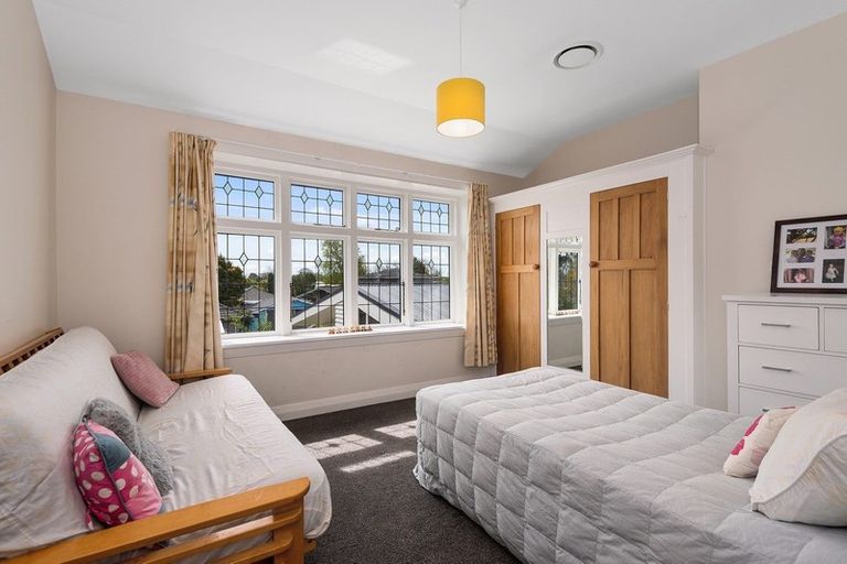 Photo of property in 73 Fisher Avenue, Beckenham, Christchurch, 8023