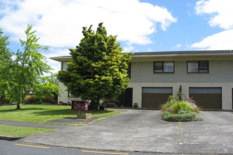 Photo of property in 26 Morrow Terrace, Pukekohe, 2120