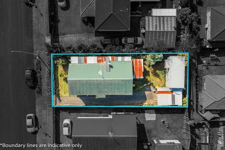 Photo of property in 31 Barneys Farm Road, Clendon Park, Auckland, 2103