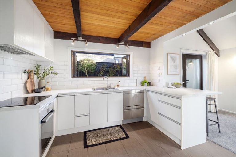 Photo of property in 137a Saint Albans Street, St Albans, Christchurch, 8014