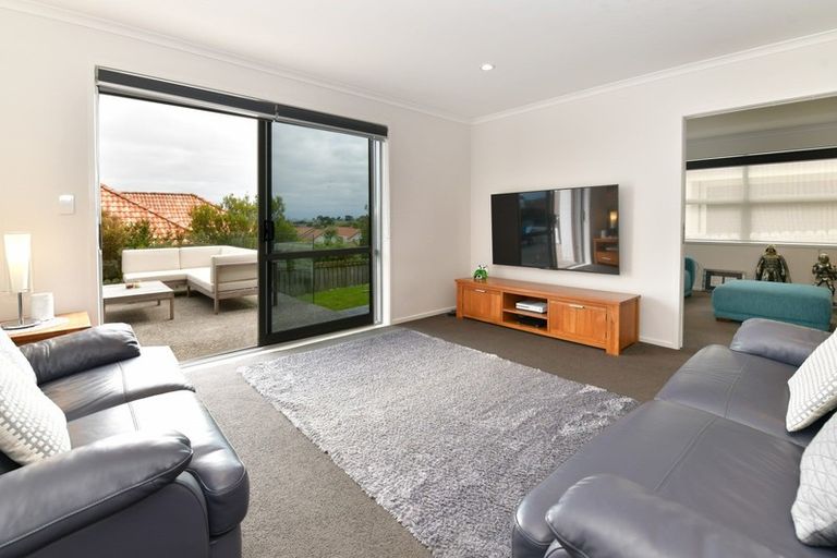 Photo of property in 119 Alec Craig Way, Gulf Harbour, Whangaparaoa, 0930