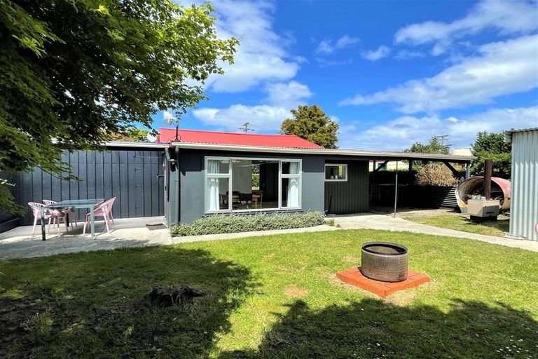 Photo of property in 11 Noble Street, Owaka, 9585