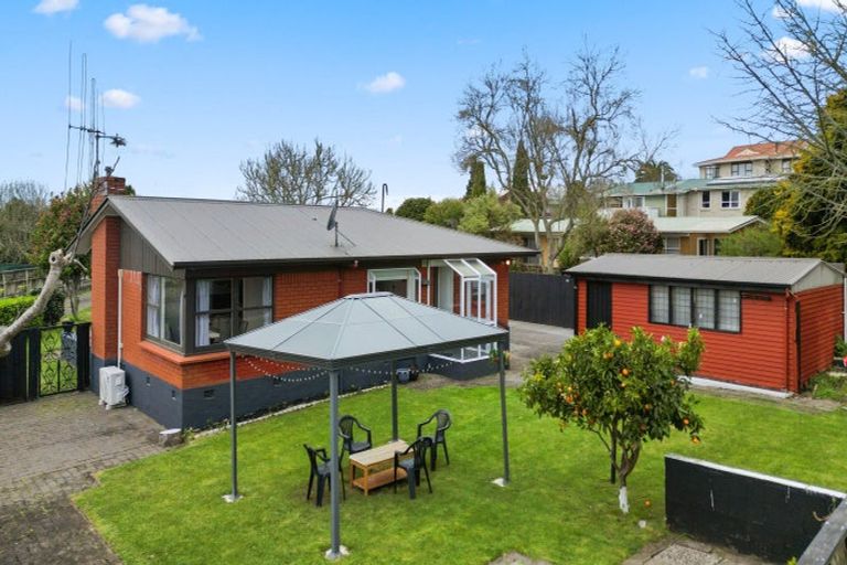 Photo of property in 59 Resthill Crescent, Glenview, Hamilton, 3206