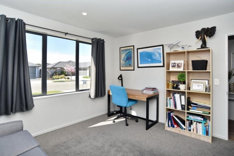 Photo of property in 6 Winterbourn Street, Kaiapoi, 7630