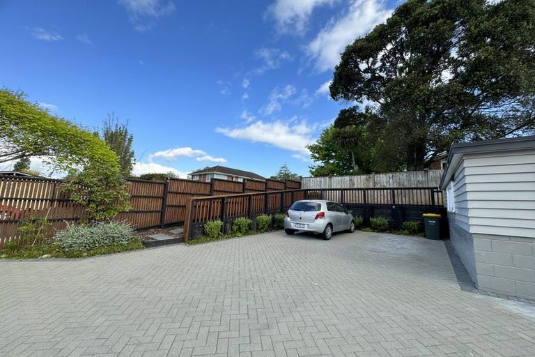 Photo of property in 3 Uppingham Crescent, Hillcrest, Auckland, 0627