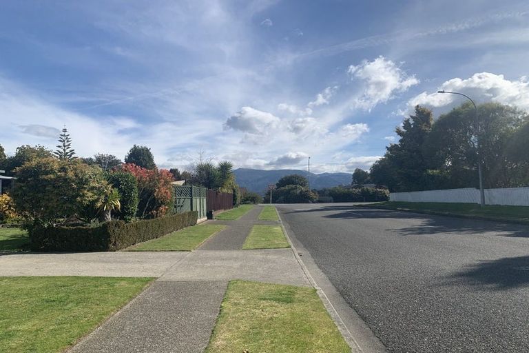 Photo of property in 4 Totara Park Avenue, Motueka, 7120
