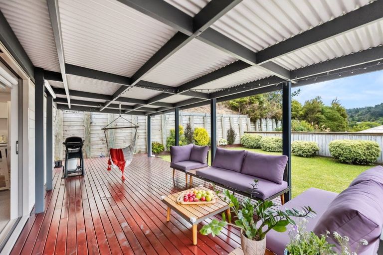 Photo of property in 10 Speldhurst Grove, Stokes Valley, Lower Hutt, 5019