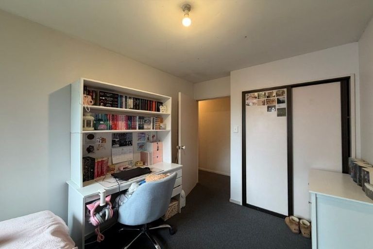 Photo of property in 2/25 Owens Terrace, Upper Riccarton, Christchurch, 8041