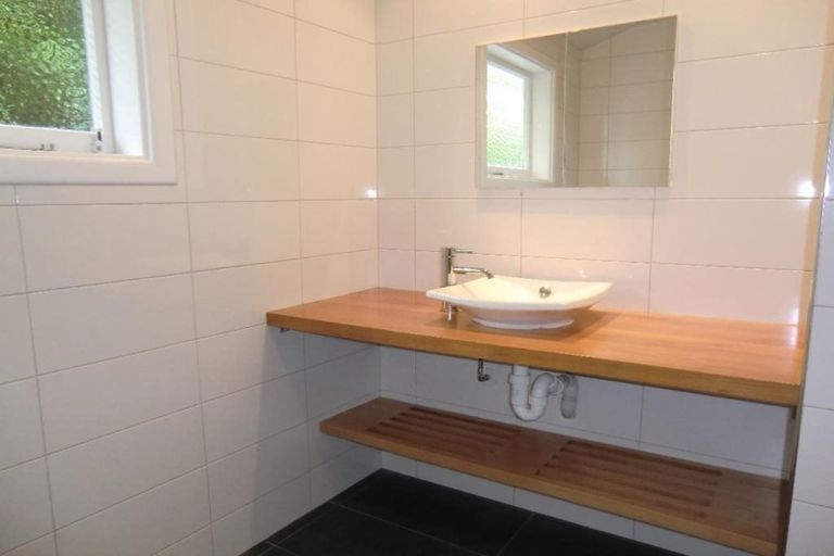 Photo of property in 2/4 Garden Road, Merivale, Christchurch, 8014