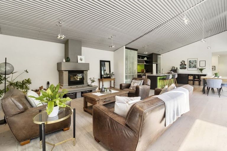 Photo of property in 287 Whitehills Road, Waitoki, Silverdale, 0994