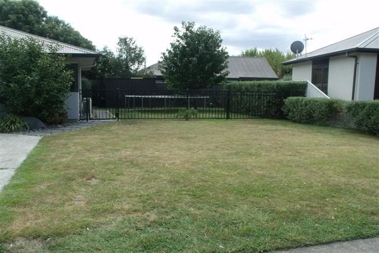 Photo of property in 2 Woodfield Place, Parkvale, Hastings, 4122