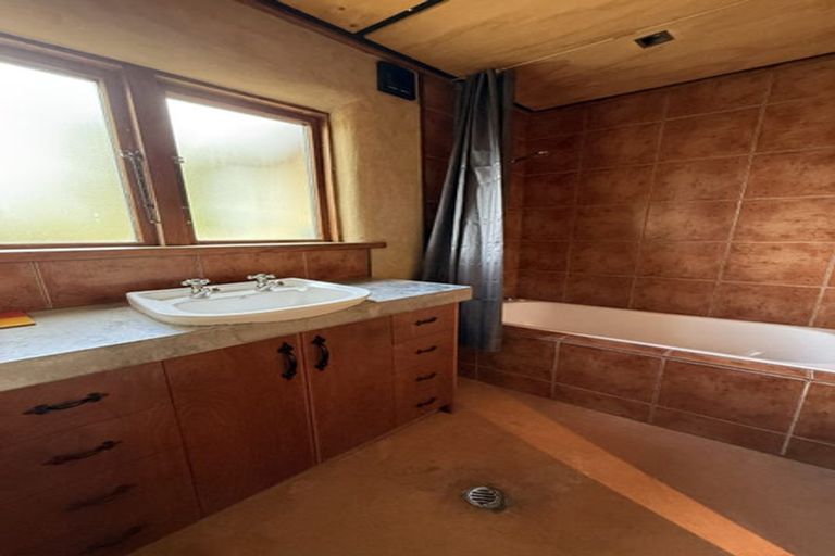 Photo of property in 80 Nichol Street, Lake Hawea, Wanaka, 9382