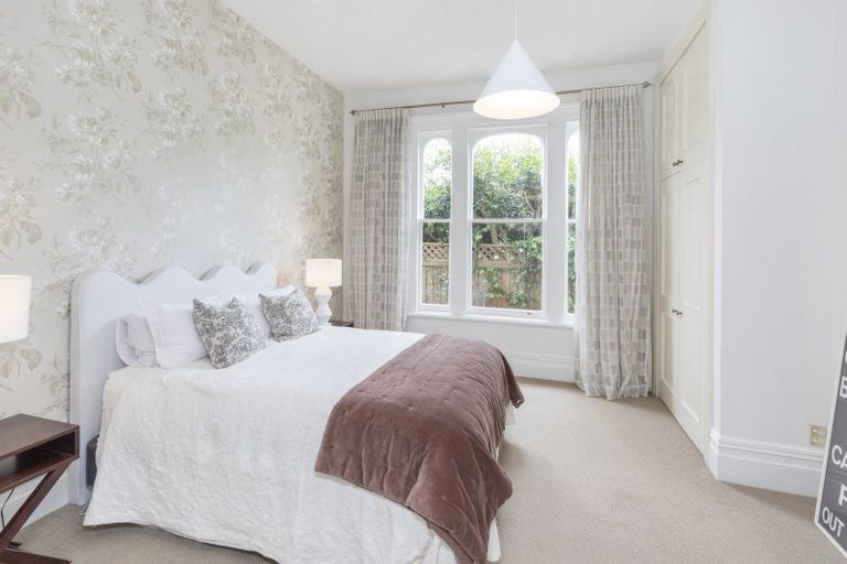 Photo of property in 172 Blighs Road, Strowan, Christchurch, 8052