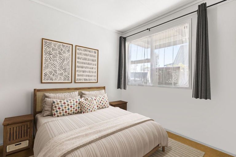 Photo of property in 90a Auckland Road, Greenmeadows, Napier, 4112